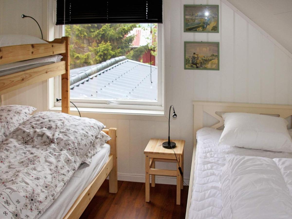 10 Person Holiday Home In Lyngseidet Exterior foto